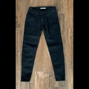 Levi's 710 Super Skinny jeans